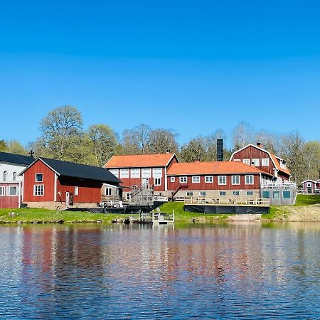Trehoerna Waerdhus & Vandrarhem Trehorna Extérieur photo