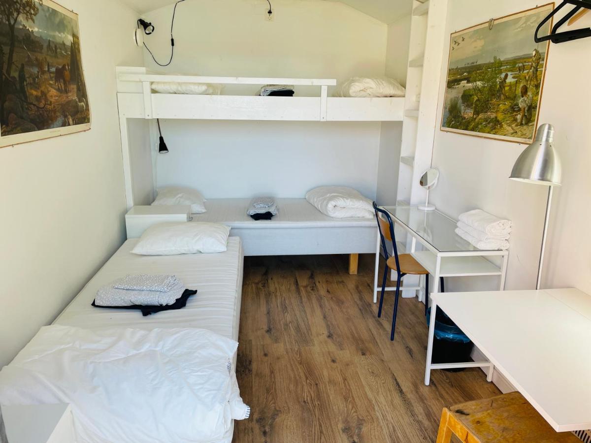 Trehoerna Waerdhus & Vandrarhem Trehorna Extérieur photo