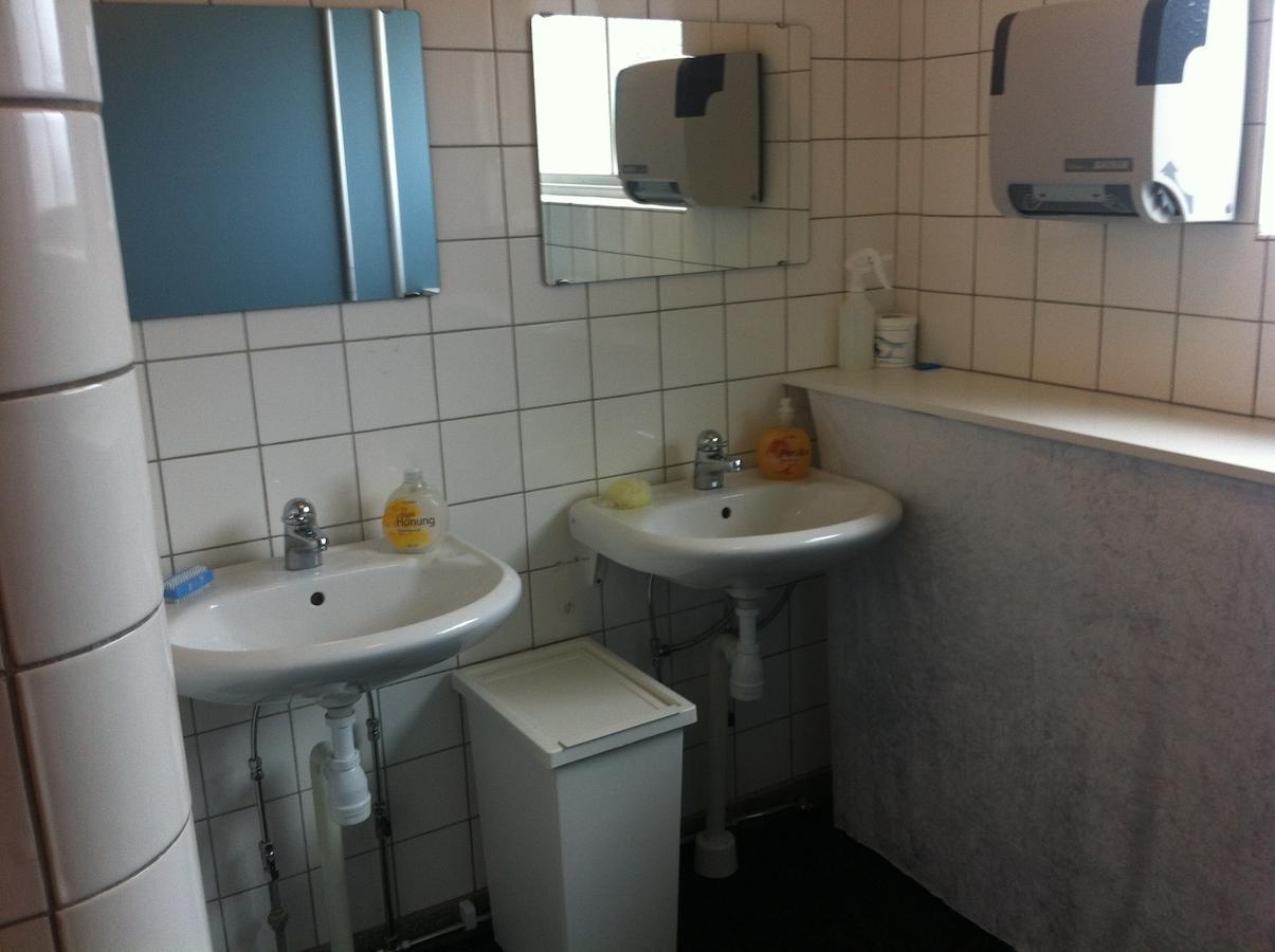 Trehoerna Waerdhus & Vandrarhem Trehorna Extérieur photo